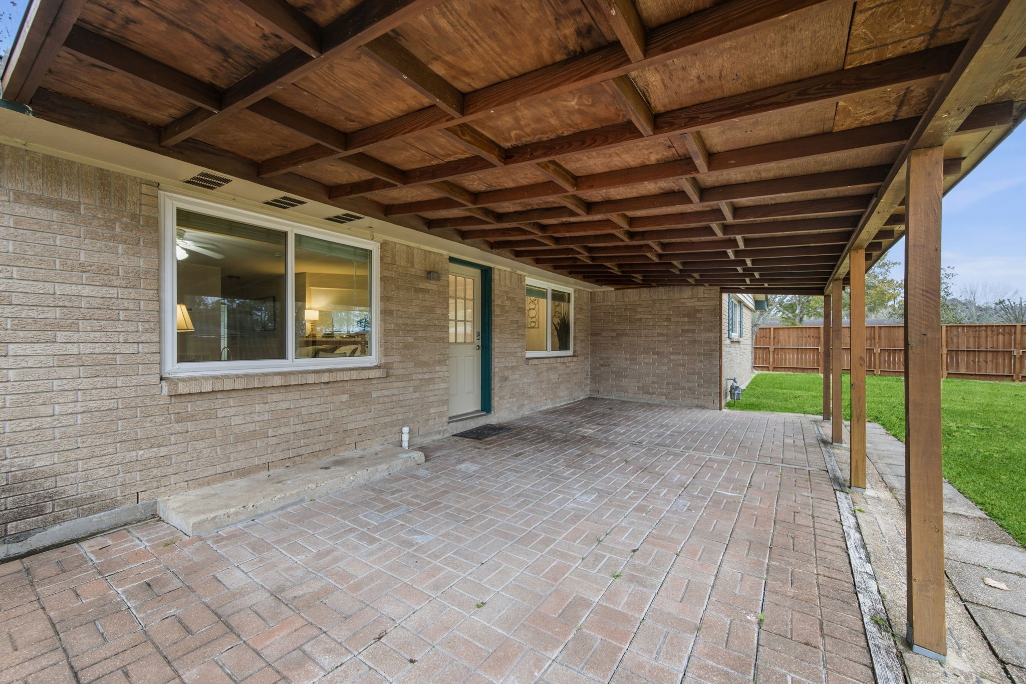 2531 Thelma Street Pearland, TX 77581 - Photo 18 of 25