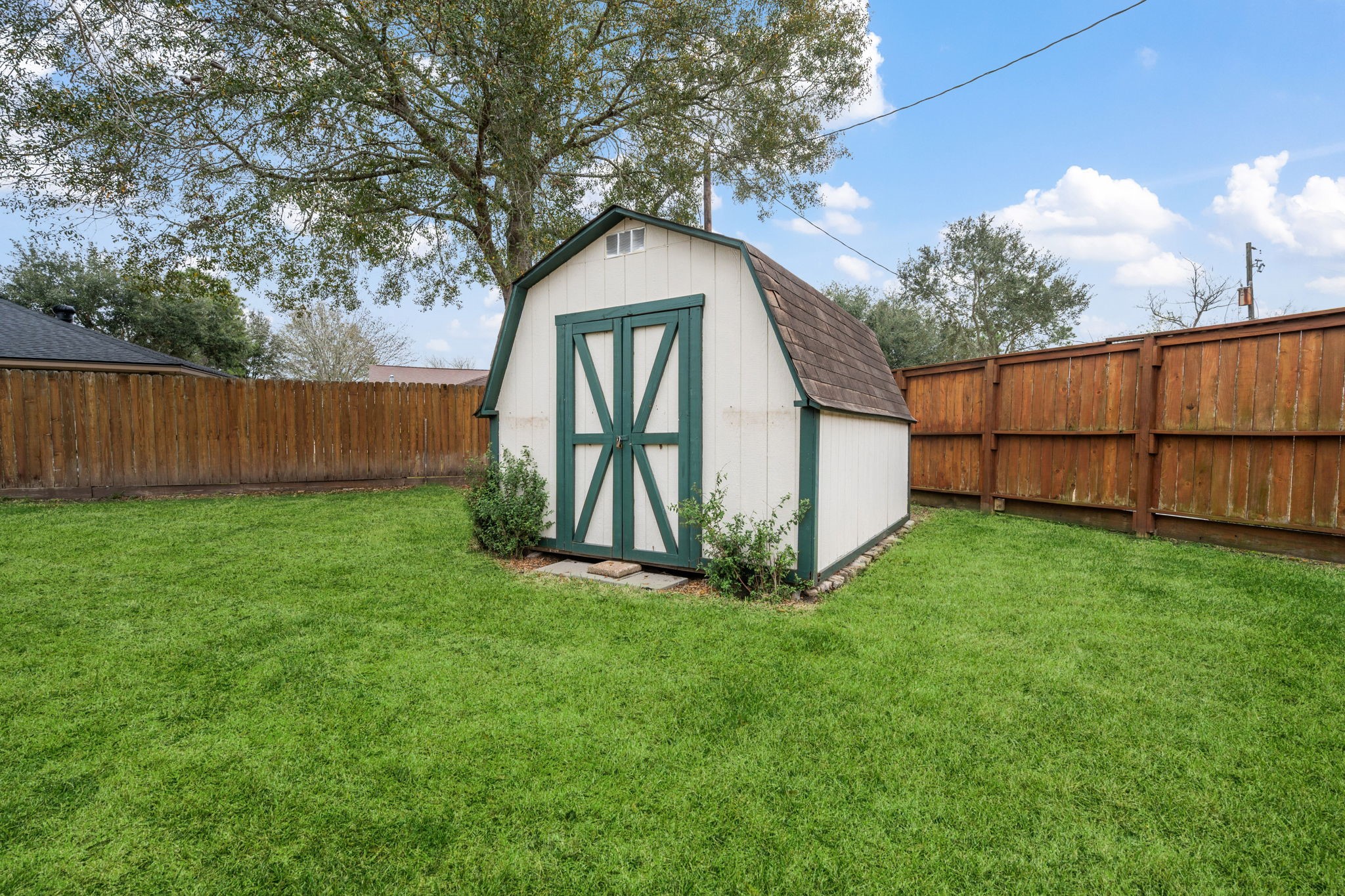 2531 Thelma Street Pearland, TX 77581 - Photo 20 of 25