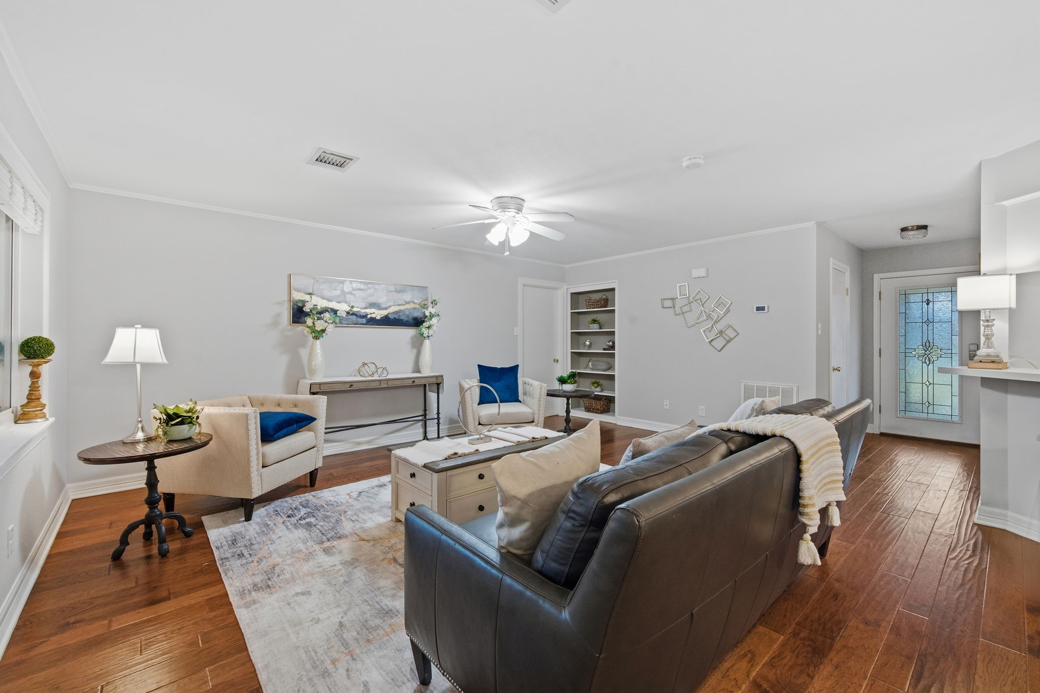 2531 Thelma Street Pearland, TX 77581 - Photo 4 of 25