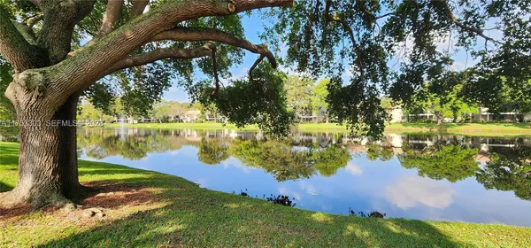 $259,999 | 111 Gardens Drive, Unit 203, Pompano Beach, FL 33069