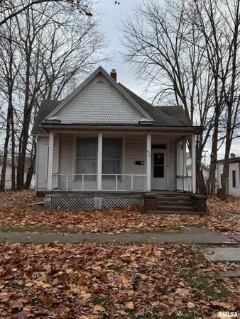 $32,500 | 409 North McArthur Street, Macomb, IL 61455
