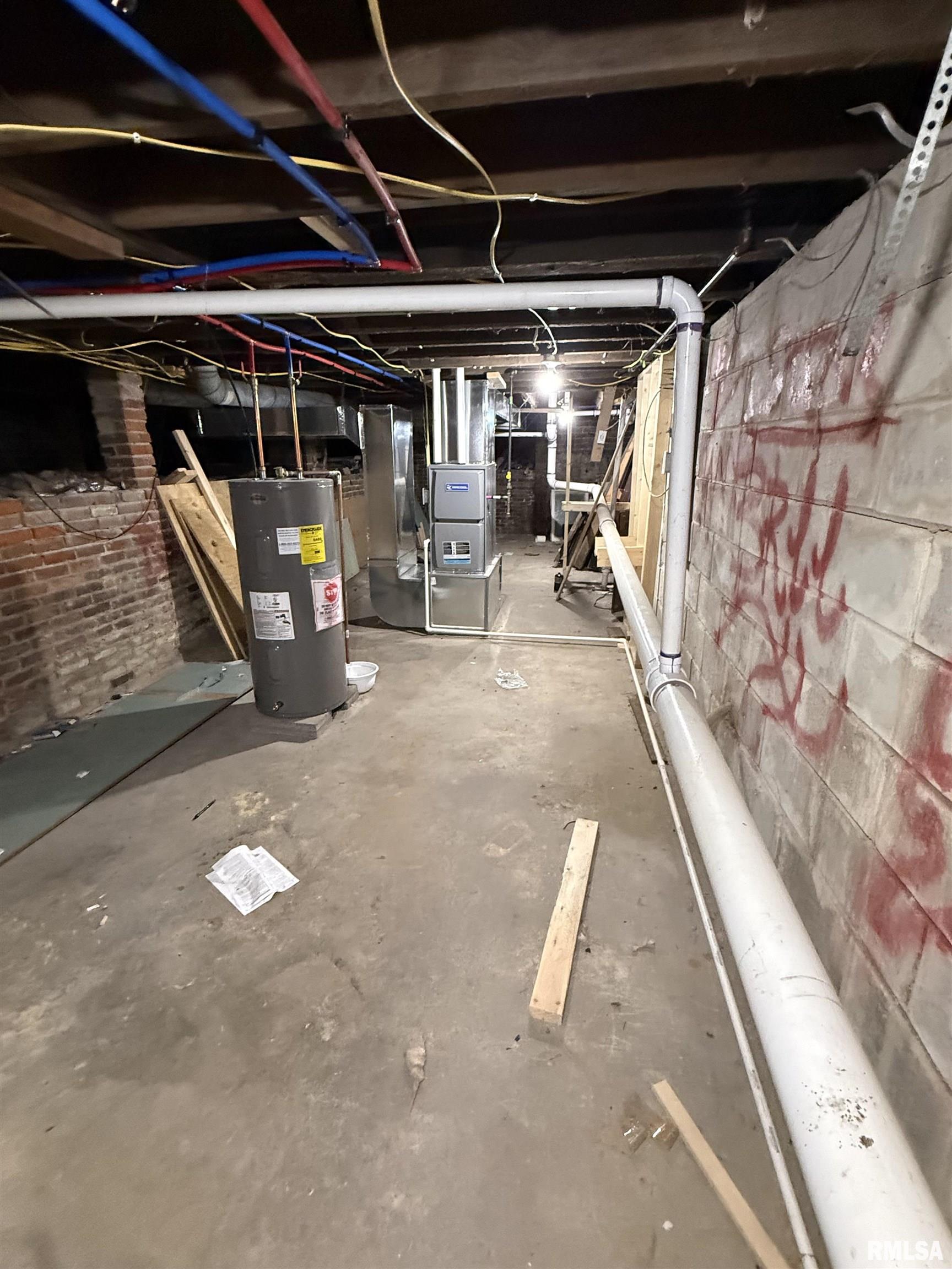 409 North McArthur Street Macomb, IL 61455 - Photo 17 of 21