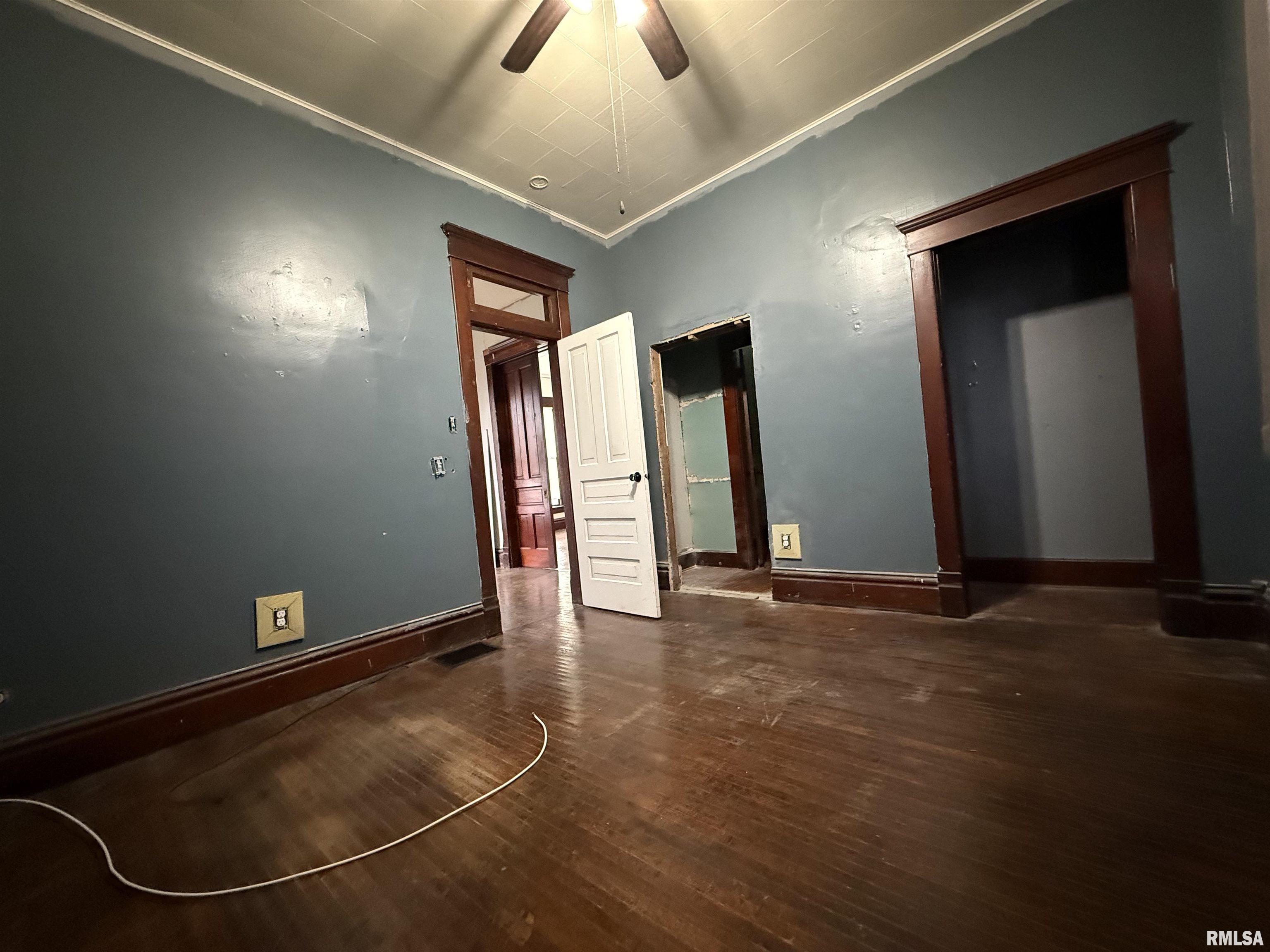 409 North McArthur Street Macomb, IL 61455 - Photo 9 of 21