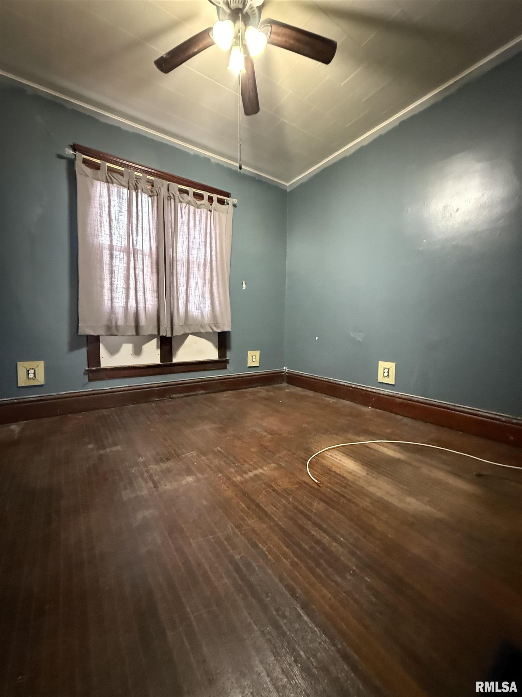 409 North McArthur Street Macomb, IL 61455 - Photo 10 of 21