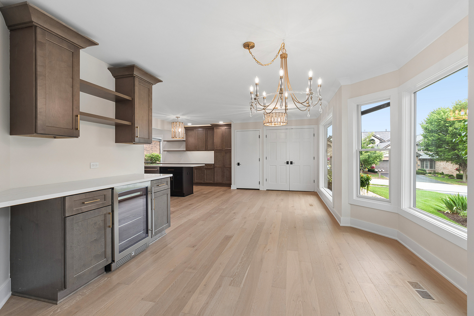 10513 Golf Road Orland Park, IL 60462 - Photo 14 of 75 Gallery Image 14