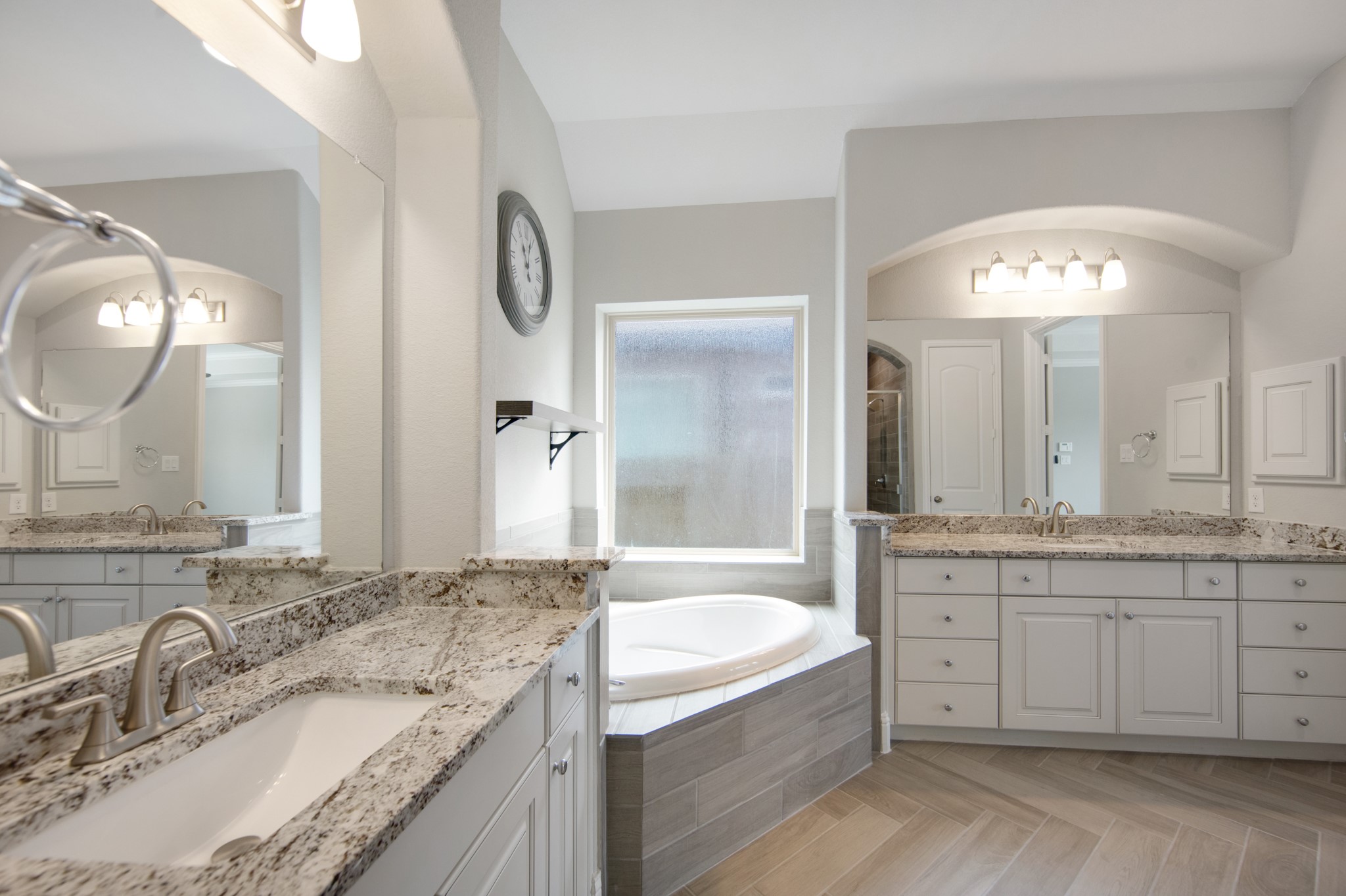 31049 Fairfield Maple Trail Spring, TX 77386 - Photo 27 of 47 Soaking tub