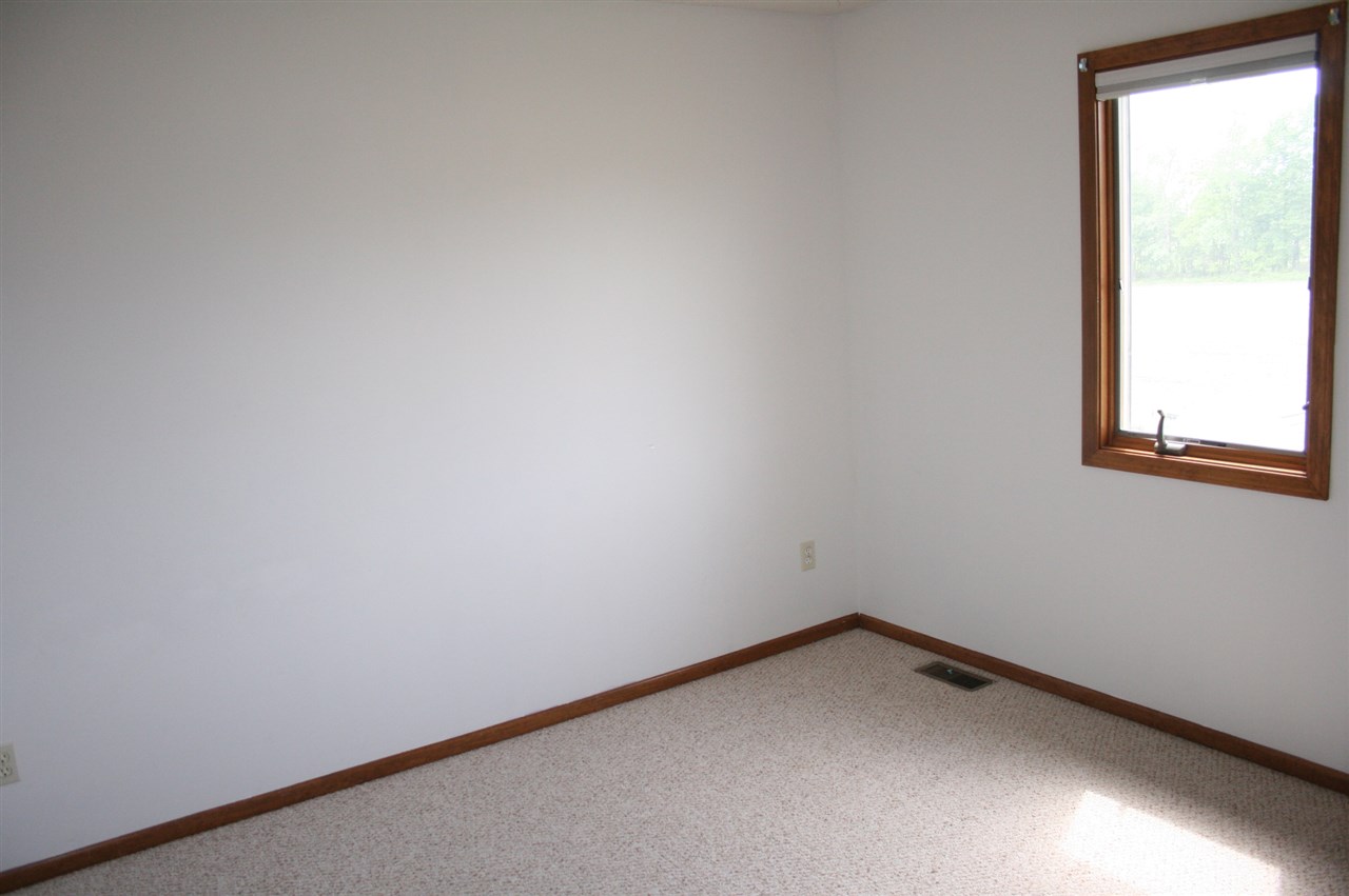 845 Plank Road Waterloo, IN 46793 - Photo 16 of 22 Gallery Image 16