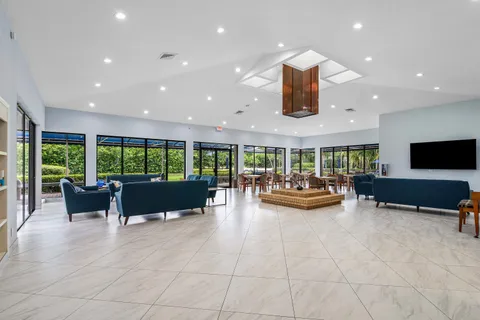 $195,000 | 6620 Boca Del Mar Drive, Unit 507, Boca Raton, FL 33433