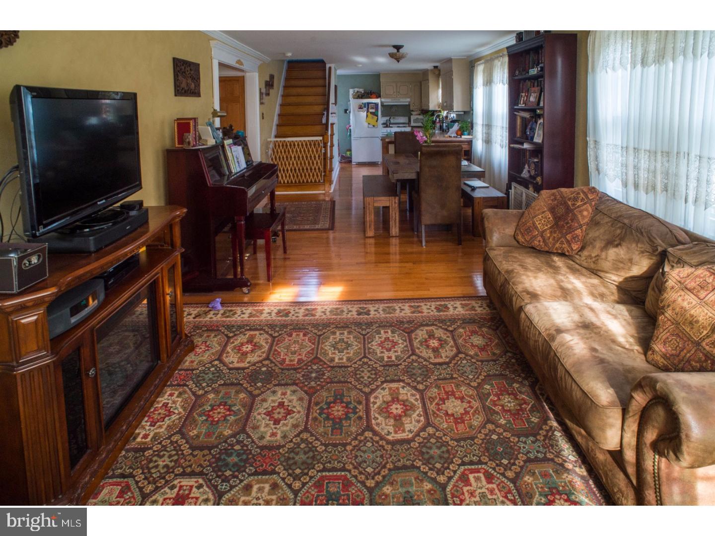 211 Willow Road Wallingford, PA 19086 - Photo 2 of 17 Gallery Image 2