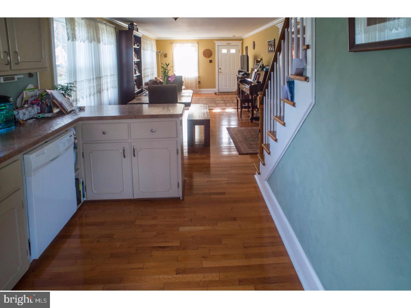 211 Willow Road Wallingford, PA 19086 - Photo 6 of 17 Gallery Image 6