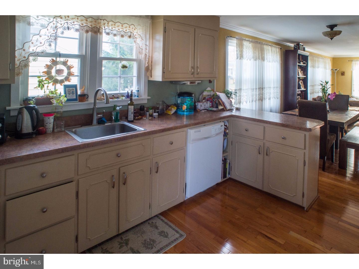 211 Willow Road Wallingford, PA 19086 - Photo 7 of 17 Gallery Image 7
