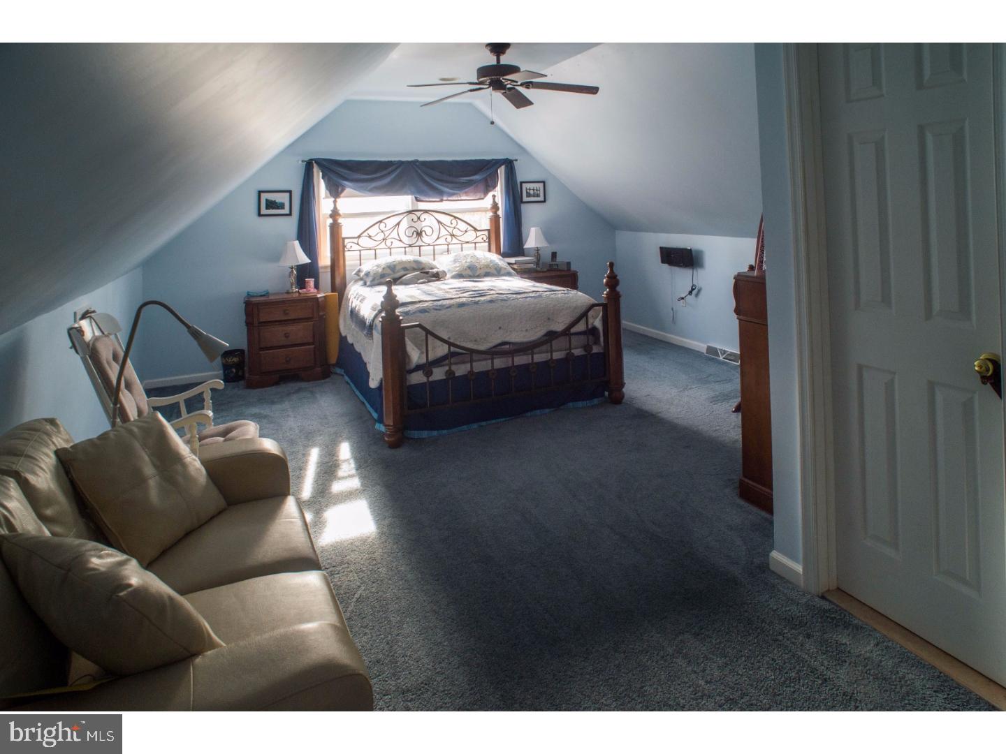 211 Willow Road Wallingford, PA 19086 - Photo 9 of 17 Gallery Image 9