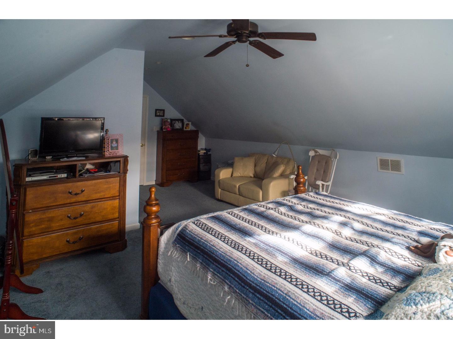 211 Willow Road Wallingford, PA 19086 - Photo 10 of 17 Gallery Image 10
