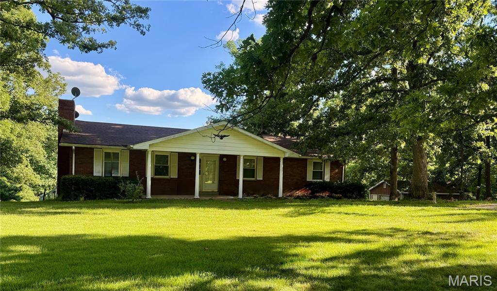 5371 Sportsman Road Waterloo, IL 62298 - Photo 1 of 2
