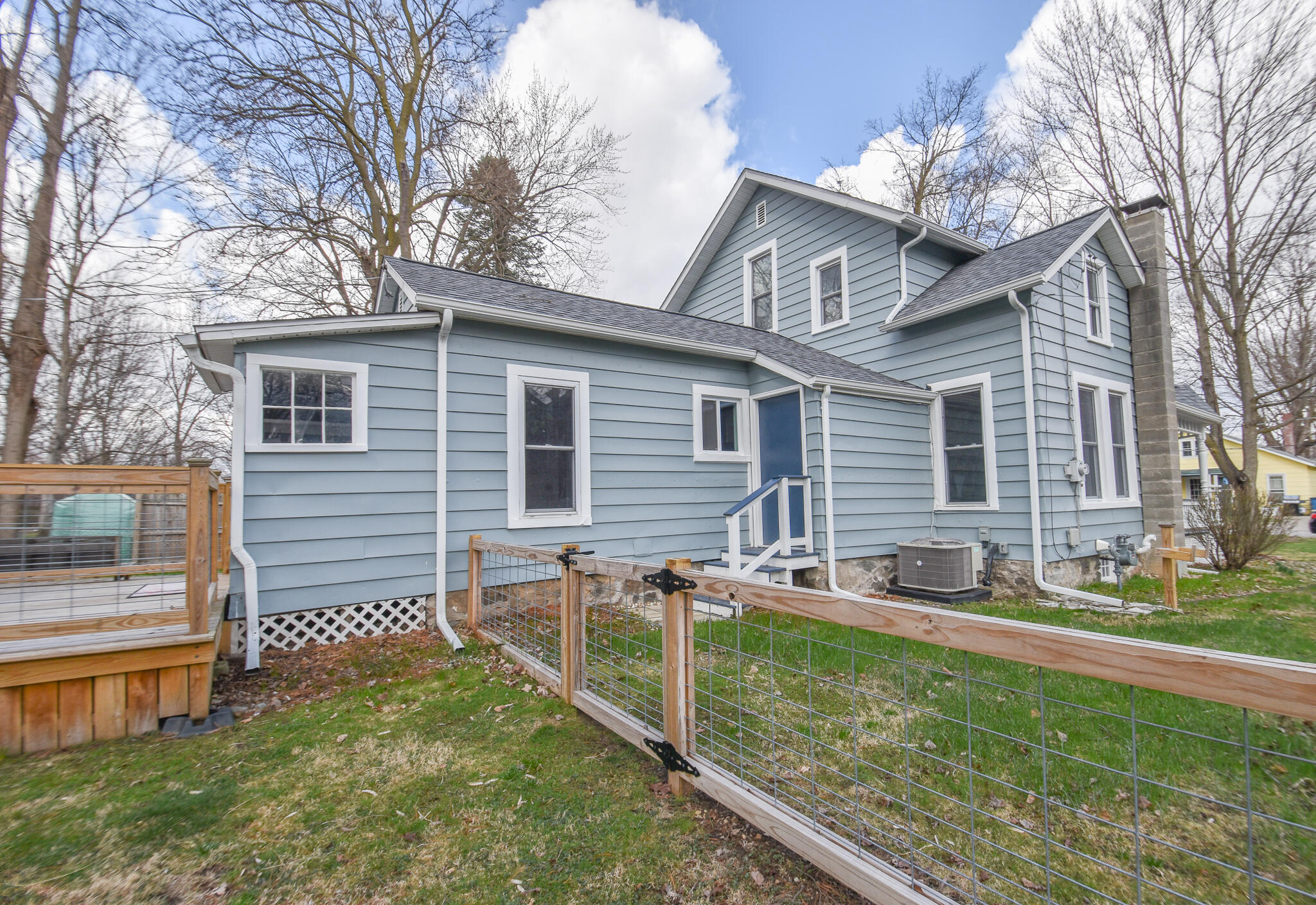 43 West Alden Street Coldwater, MI 49036 - Photo 4 of 48 DSC_0016