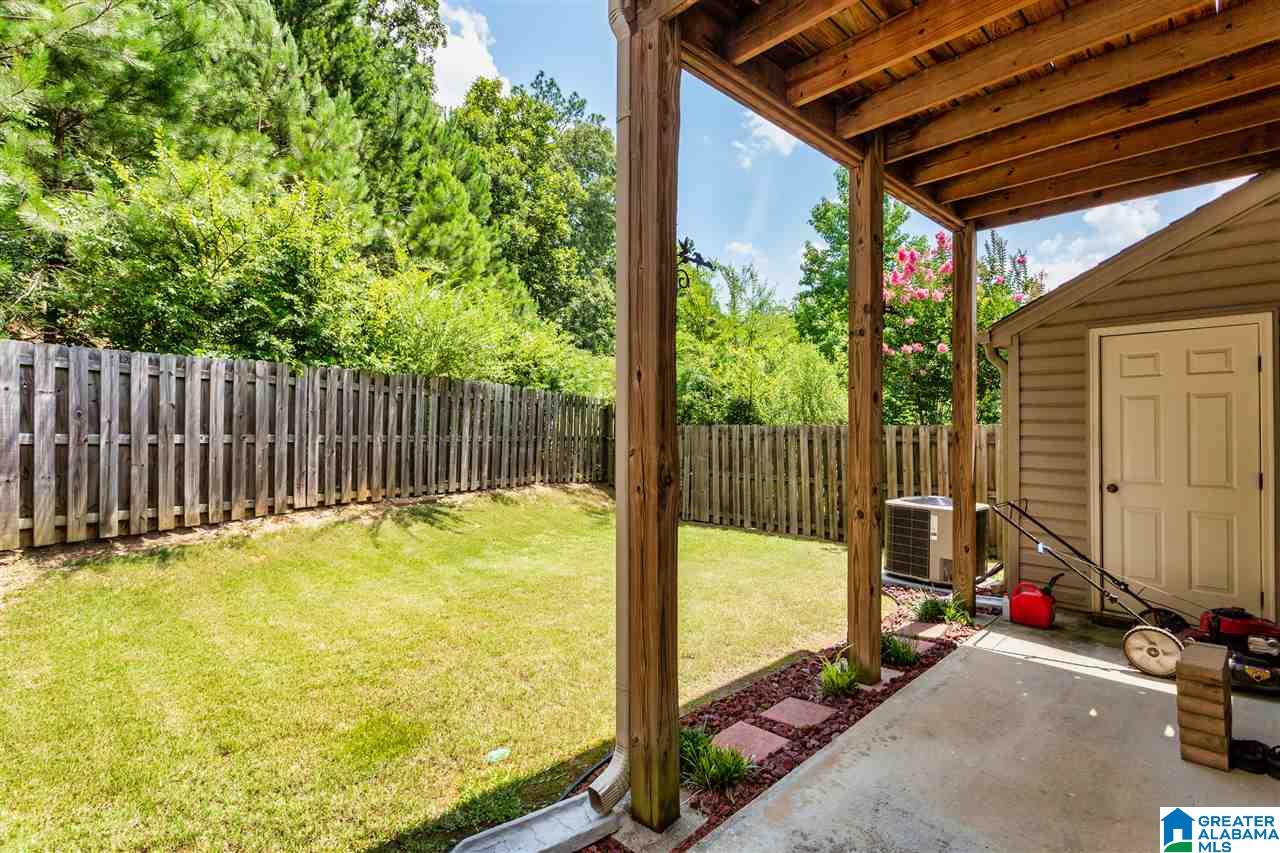 312 Calloway Lane Pelham, AL 35124 - Photo 7 of 38