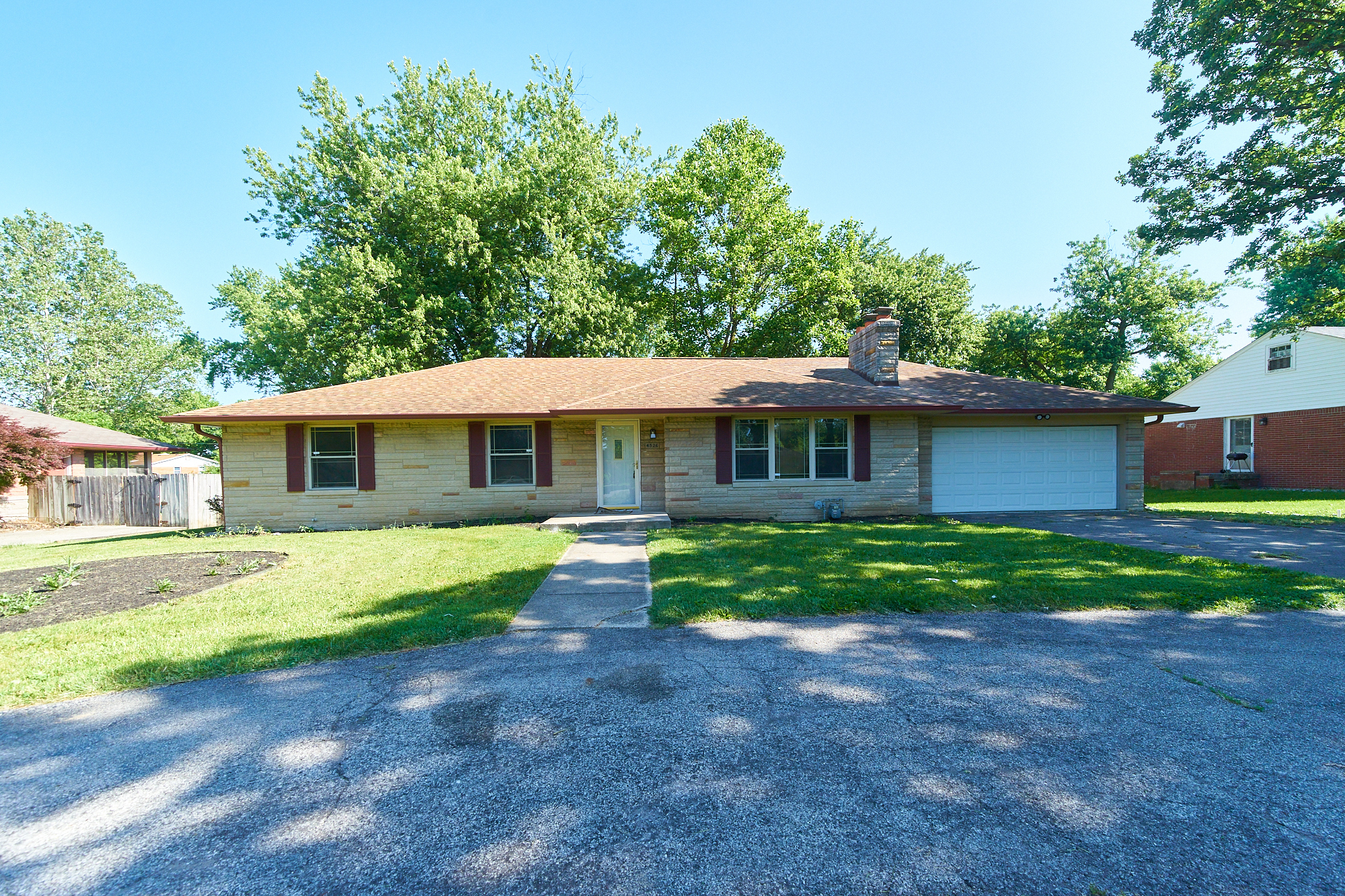 4526 Radnor Road Indianapolis, IN 46226 - Photo 1 of 26 Gallery Image 1