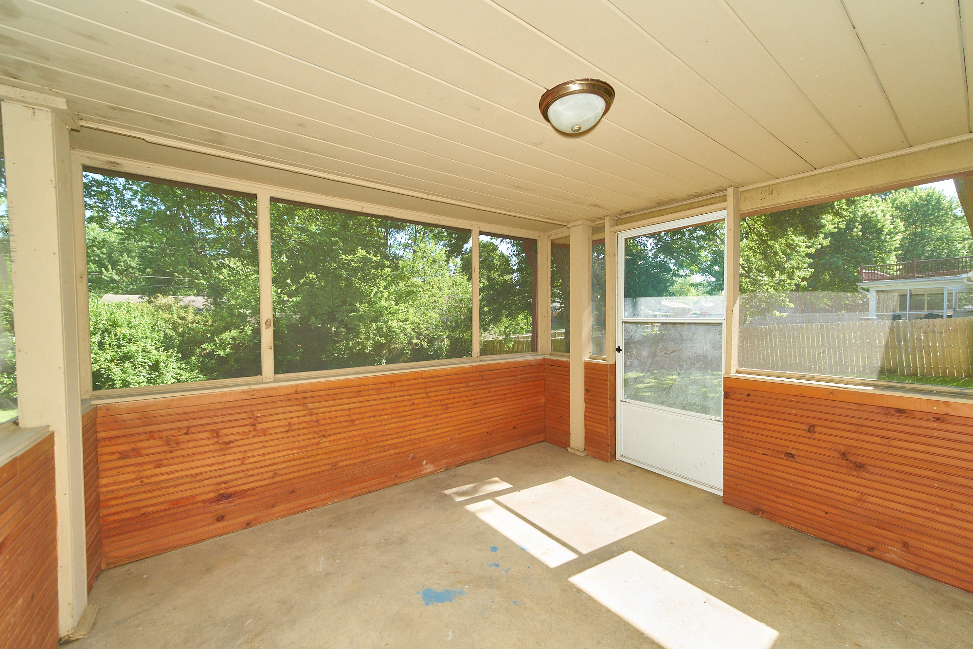 4526 Radnor Road Indianapolis, IN 46226 - Photo 23 of 26 Gallery Image 23