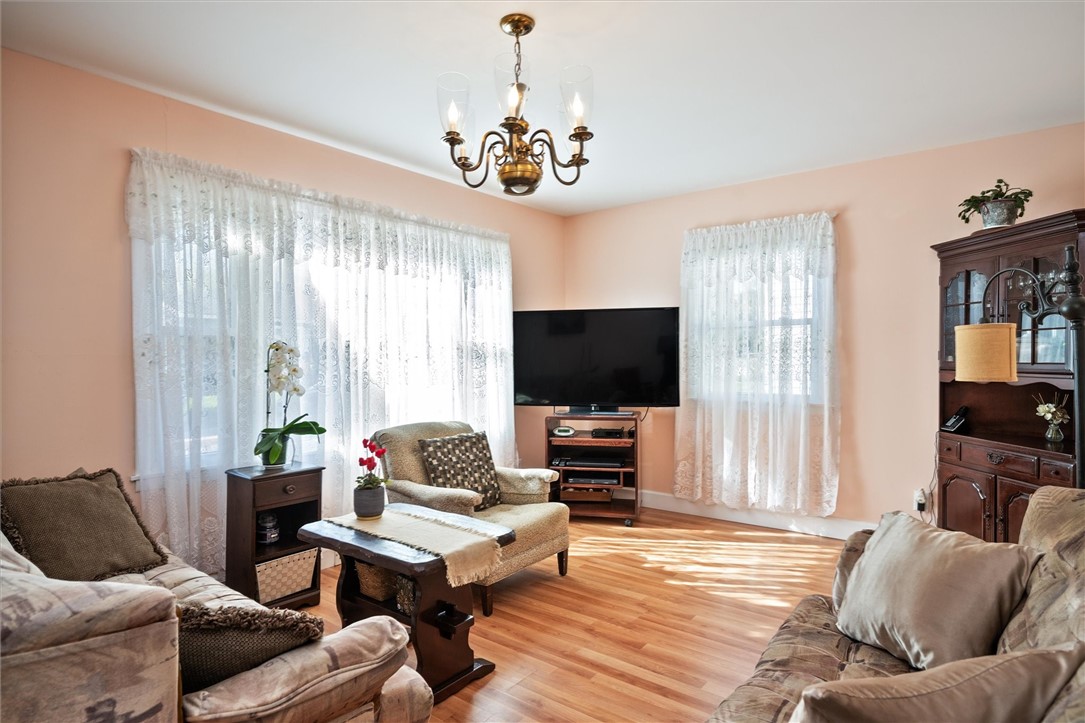 24 Mendon Street Rochester, NY 14615 - Photo 12 of 36