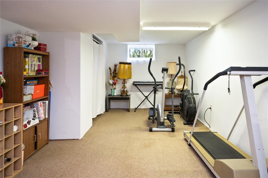 24 Mendon Street Rochester, NY 14615 - Photo 34 of 36