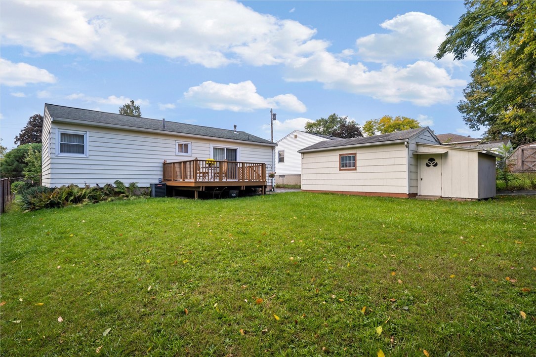 24 Mendon Street Rochester, NY 14615 - Photo 7 of 36