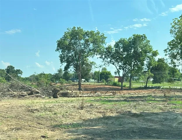 a view of a outdoor space and trees