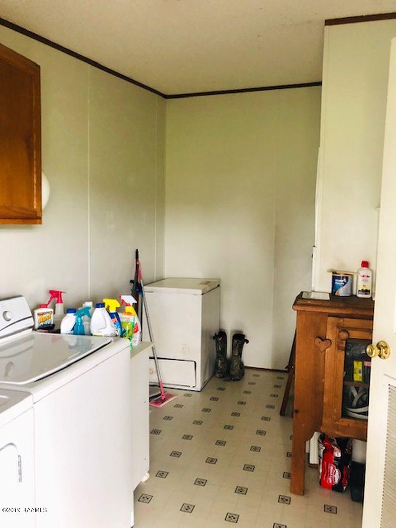 11323 Wesley Road Abbeville, LA 70510 - Photo 13 of 13 Utility room