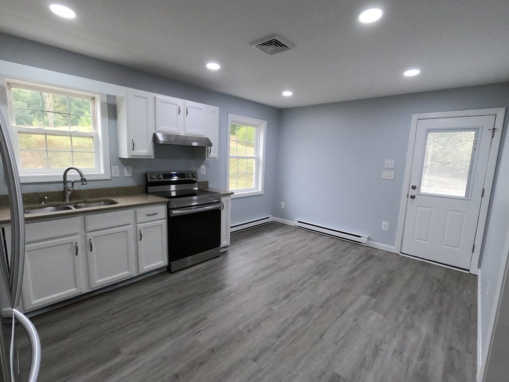 613 Lower Road Hardwick, MA 01031 - Photo 6 of 19
