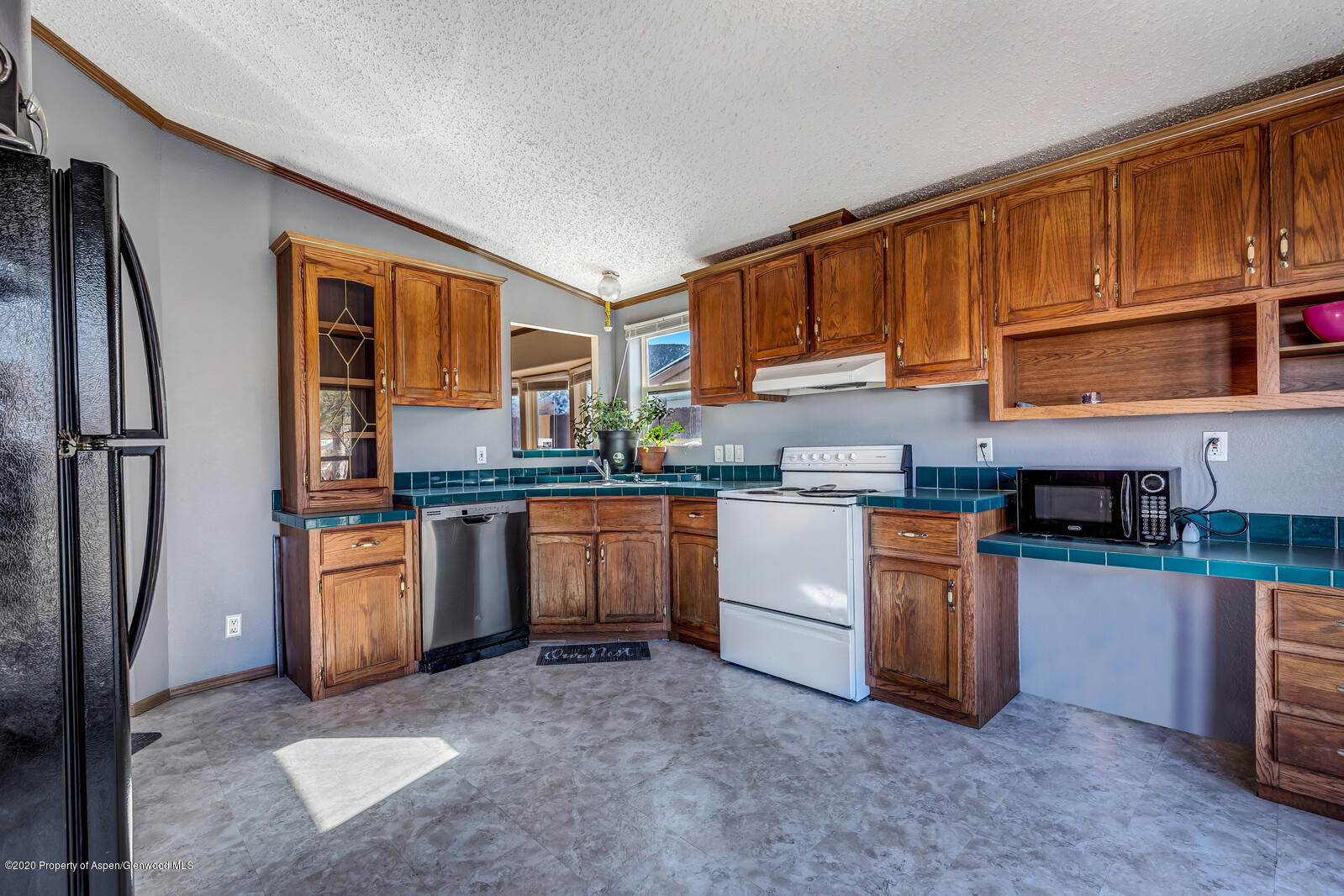 120 Colt Drive Rifle, CO 81650 - Photo 6 of 14 04_120_Colt_Drive004_mls