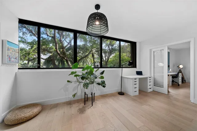 $1,195,000 | 141 Crandon Boulevard, Unit 237, Key Biscayne, FL 33149