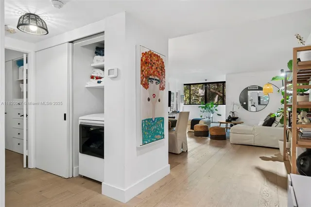 $1,195,000 | 141 Crandon Boulevard, Unit 237, Key Biscayne, FL 33149