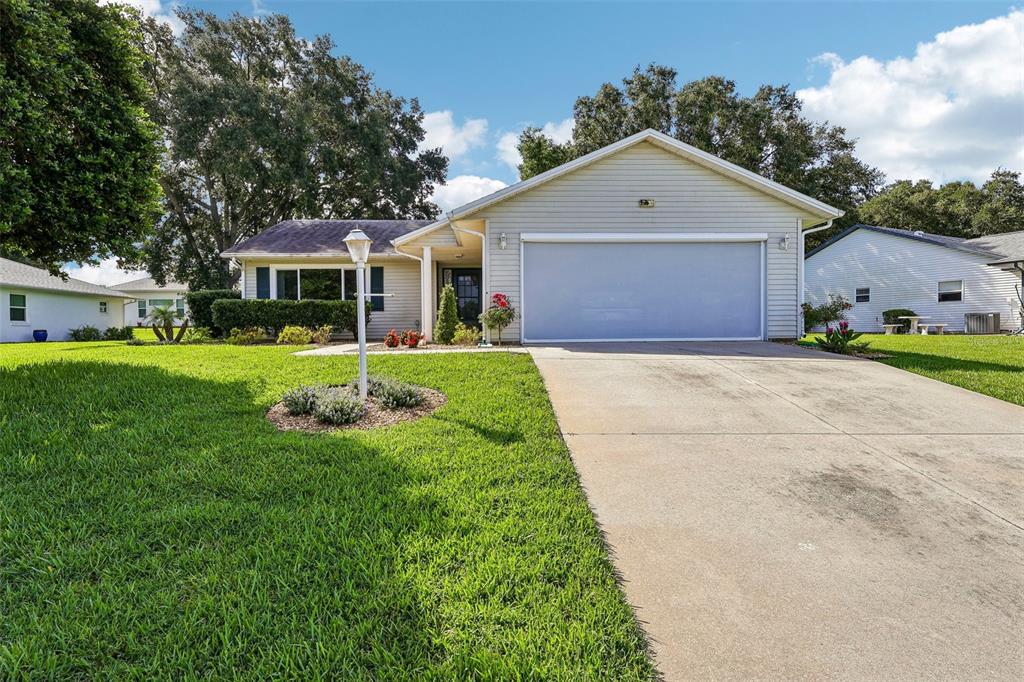 27131 Racquet Circle Leesburg, FL 34748 - Photo 1 of 26