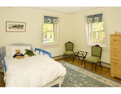 111 Ipswich Road Boxford, MA 01921 - Photo 12 of 16