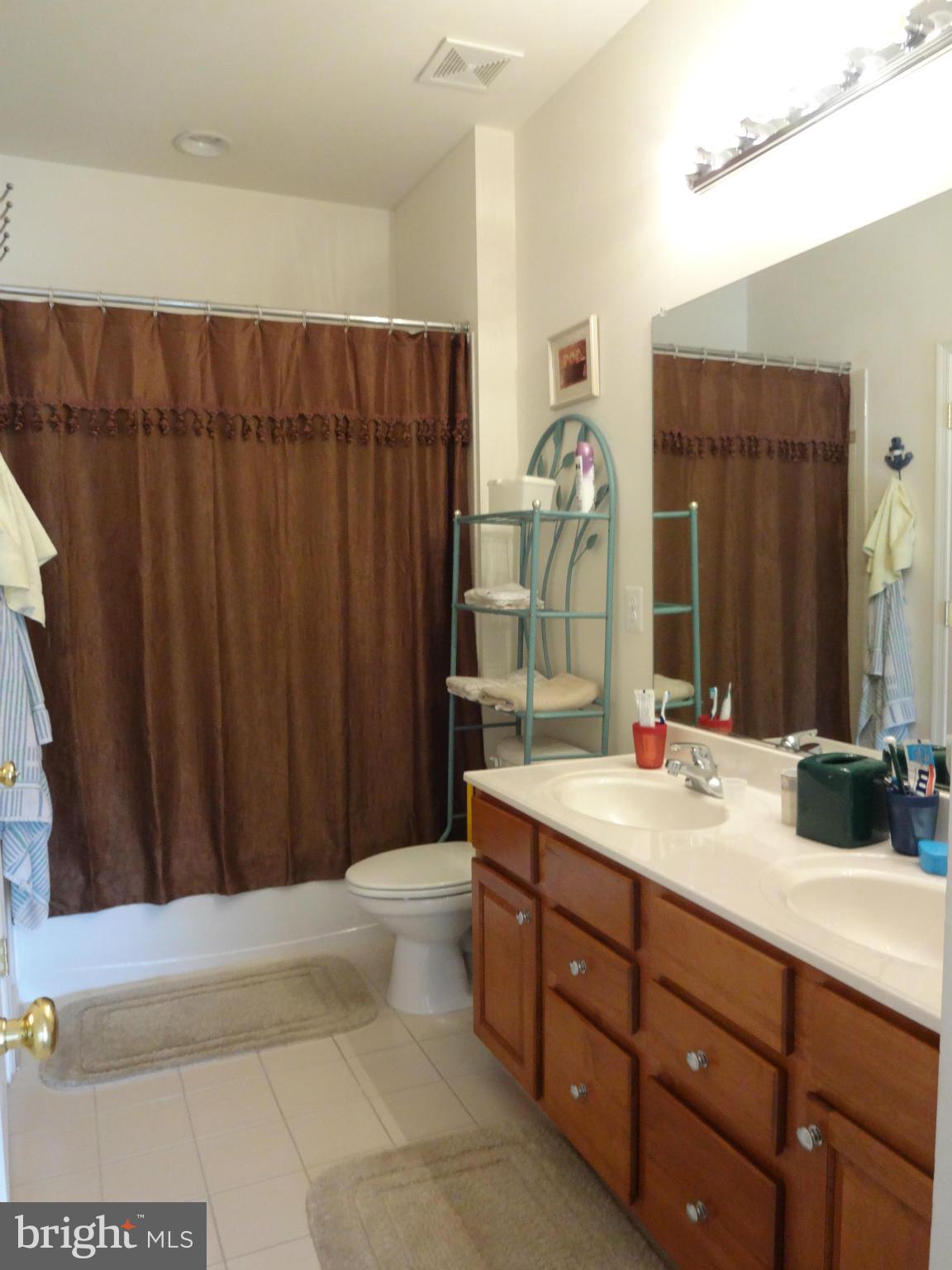42 Riggs Road Fredericksburg, VA 22405 - Photo 19 of 29 Bath