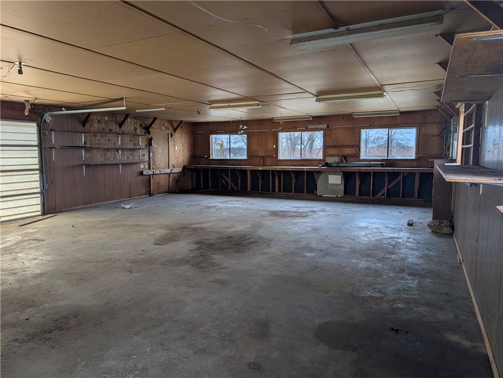 709 West Benton Street Windsor, MO 65360 - Photo 23 of 26