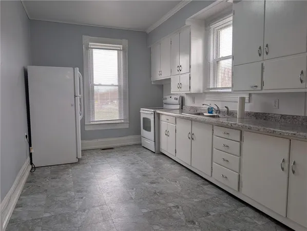 $138,000 | 709 West Benton Street, Windsor, MO 65360