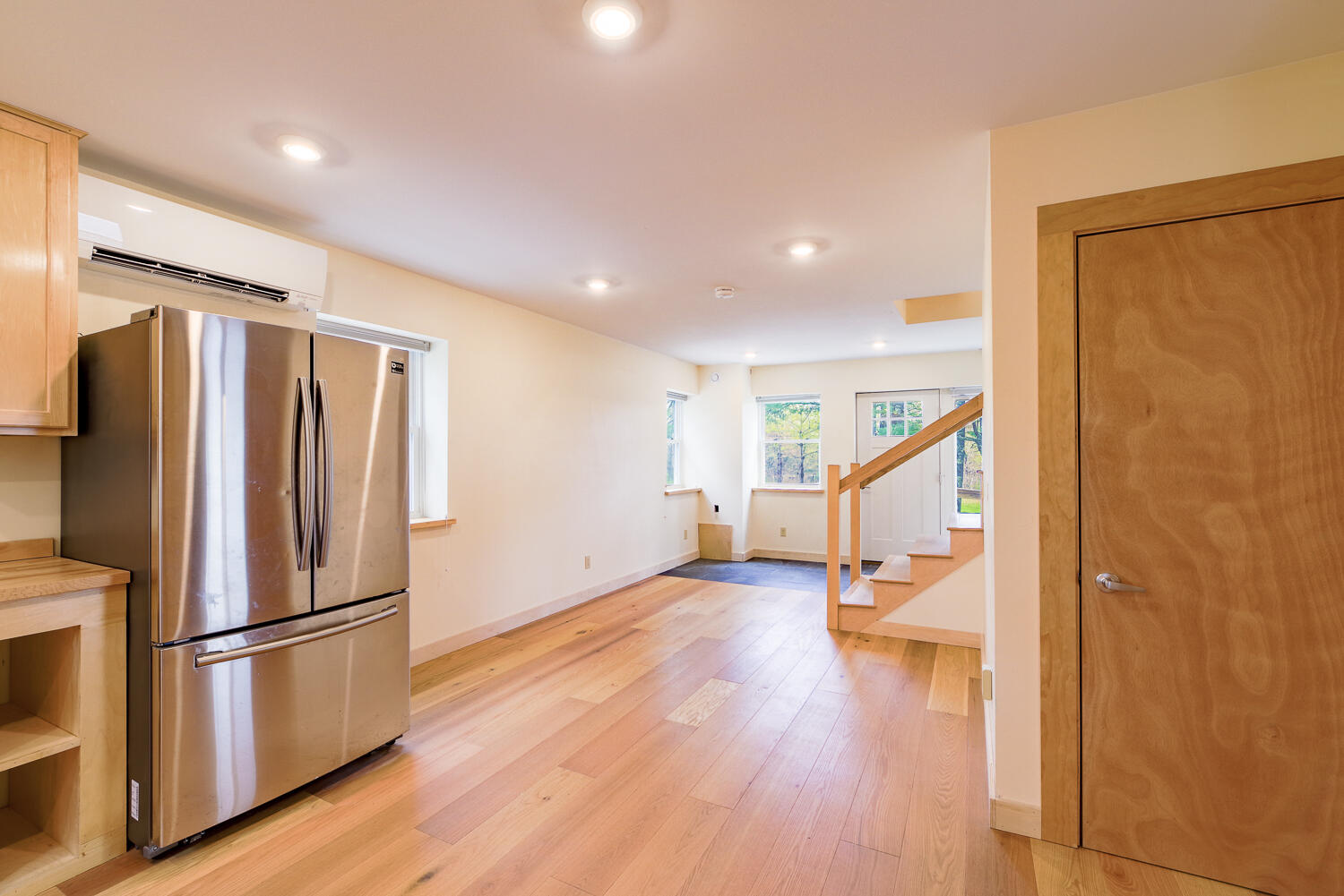 421 Finntown Road Warren, ME 04864 - Photo 7 of 32 421 Finn Town Rd 07