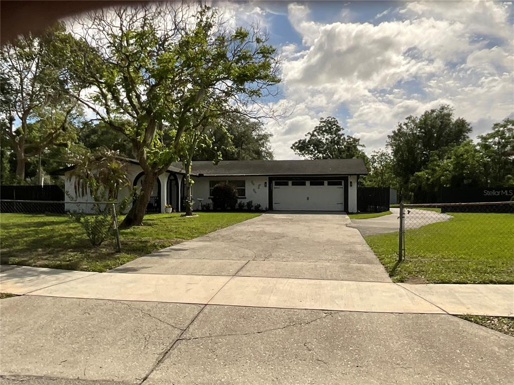 1203 Ustler Road Apopka, FL 32712 - Photo 12 of 33