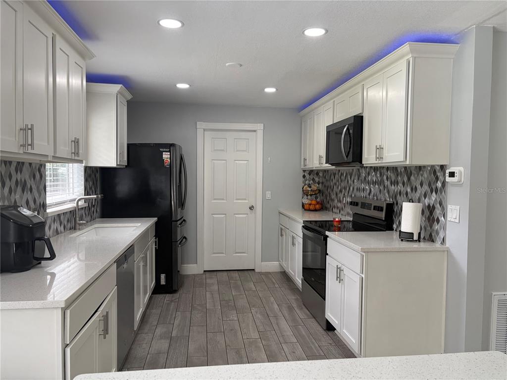 1203 Ustler Road Apopka, FL 32712 - Photo 22 of 33