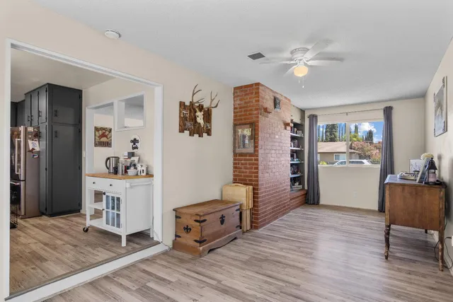 $449,999 | 692 Cloverland Way, Oakdale, CA 95361