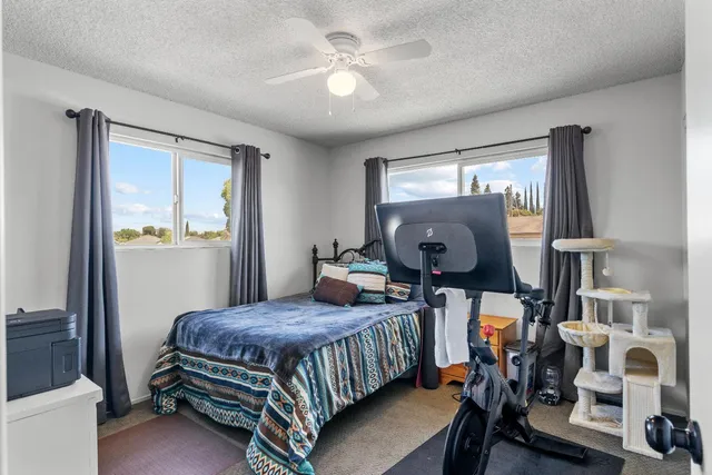 $449,999 | 692 Cloverland Way, Oakdale, CA 95361