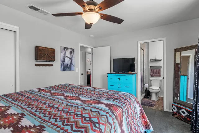 $449,999 | 692 Cloverland Way, Oakdale, CA 95361