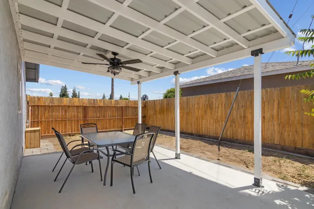 $449,999 | 692 Cloverland Way, Oakdale, CA 95361