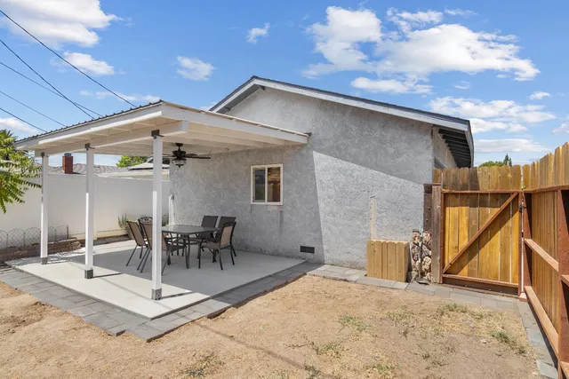 $449,999 | 692 Cloverland Way, Oakdale, CA 95361