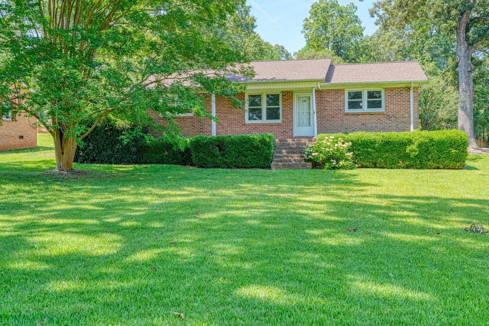 120 Mustang Drag Road Wellford, SC 29385 - Photo 1 of 24 Gallery Image 1