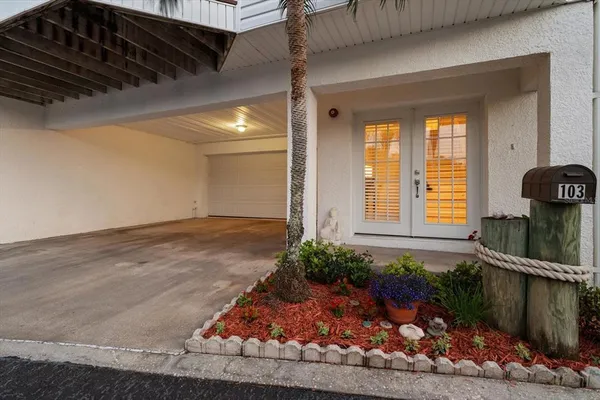 $799,999 | 103 Shoals Circle, North Redington Beach, FL 33708
