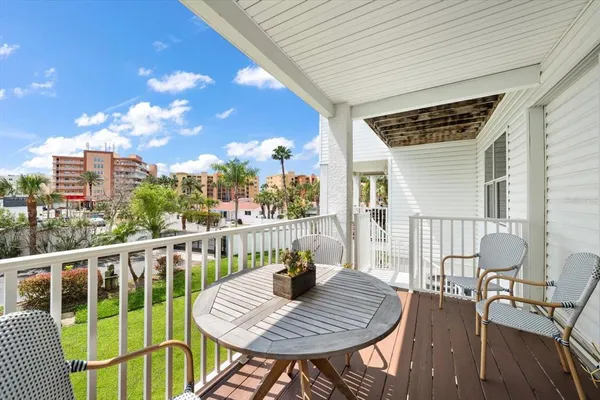 $799,999 | 103 Shoals Circle, North Redington Beach, FL 33708