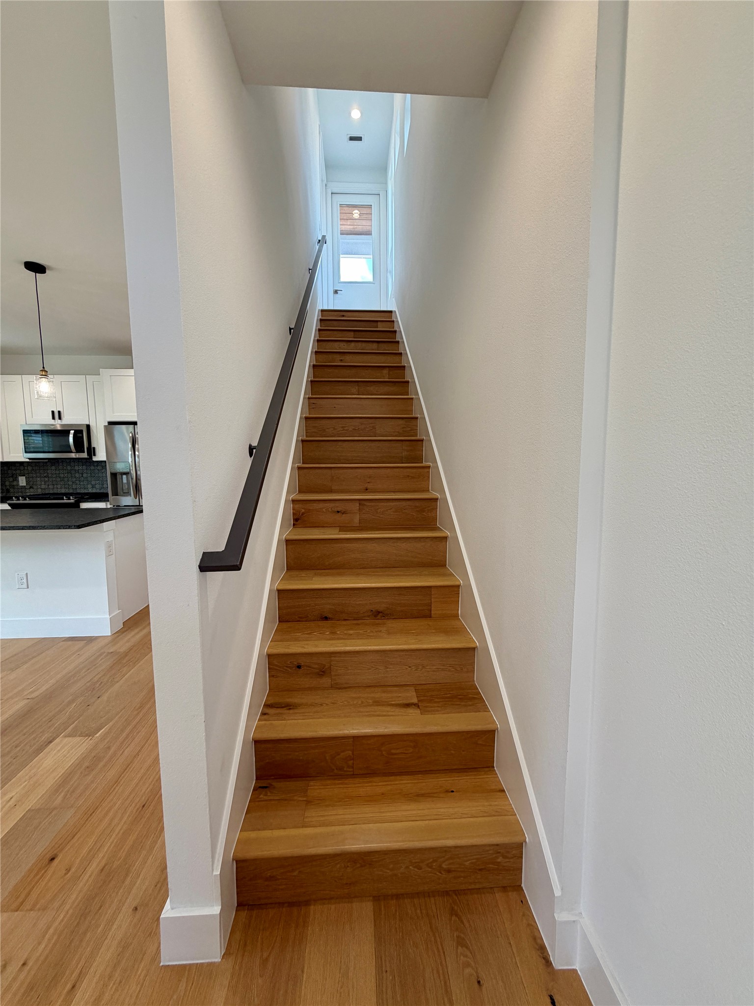 6102 Ponca Street, Unit 2 Austin, TX 78741 - Photo 16 of 24 Primary Access