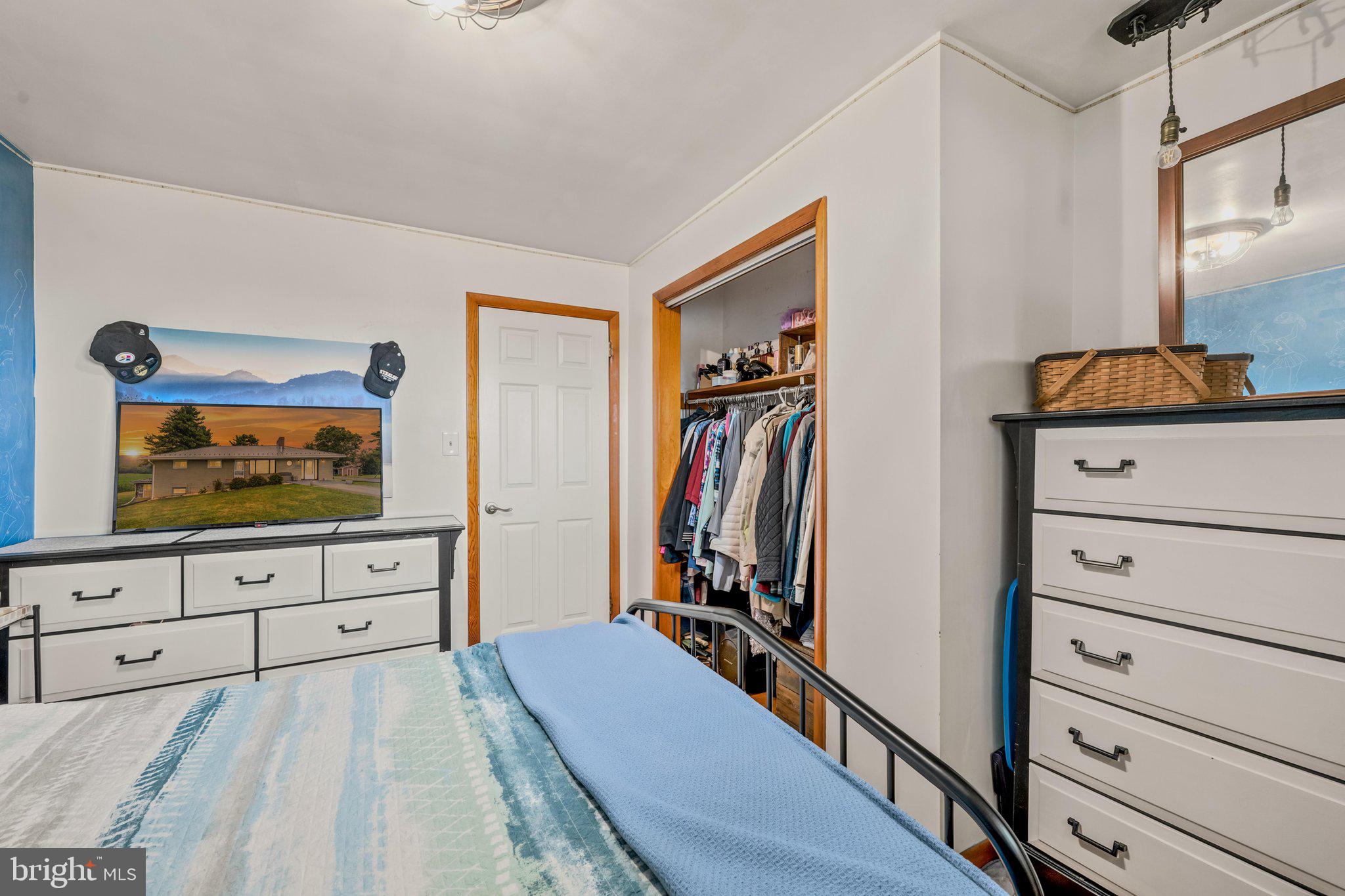 12504 National Pike Clear Spring, MD 21722 - Photo 20 of 68 Bedroom 2