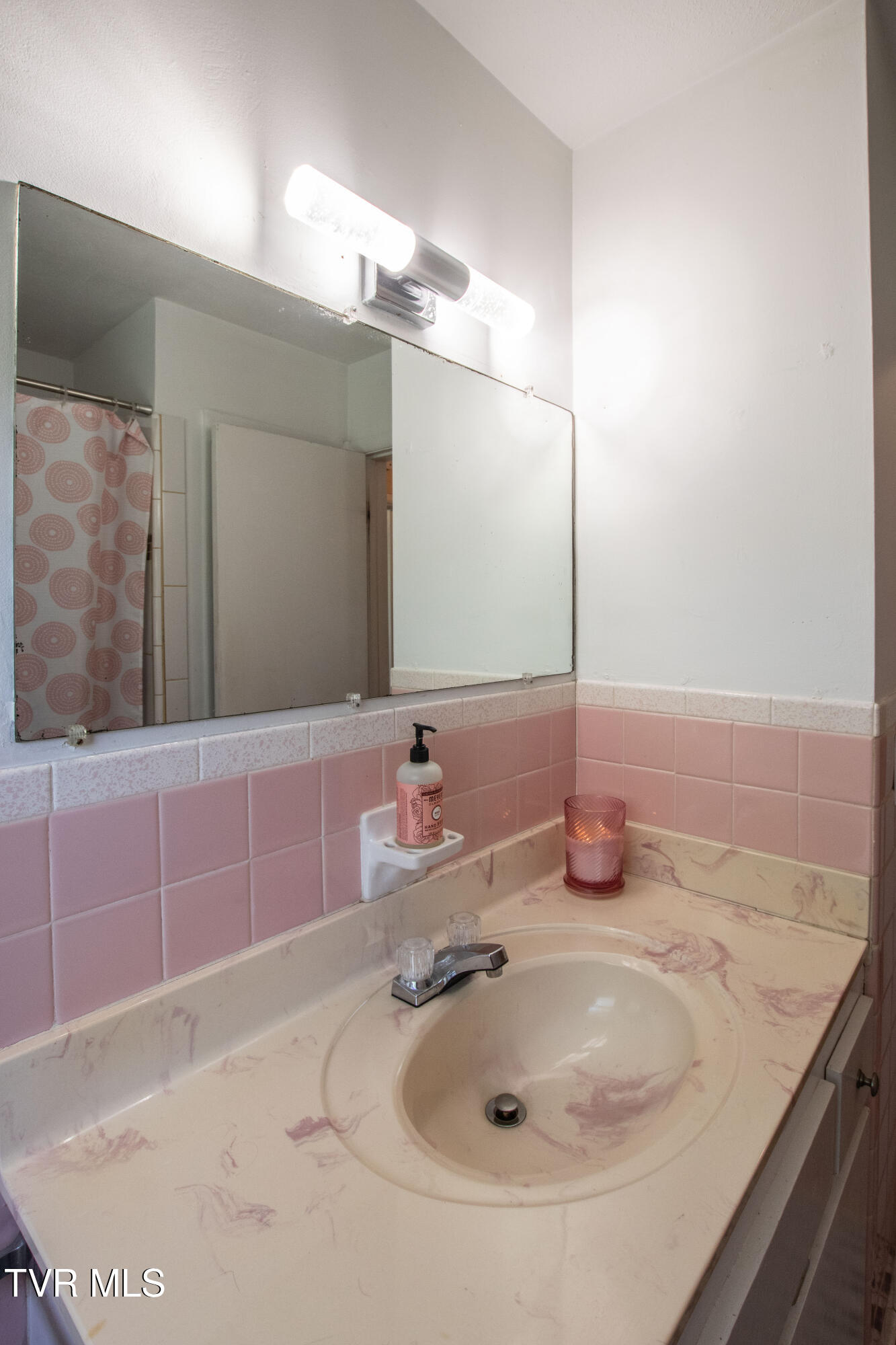 501 Cheyenne Road Bristol, VA 24201 - Photo 33 of 58 Cheyenne-40